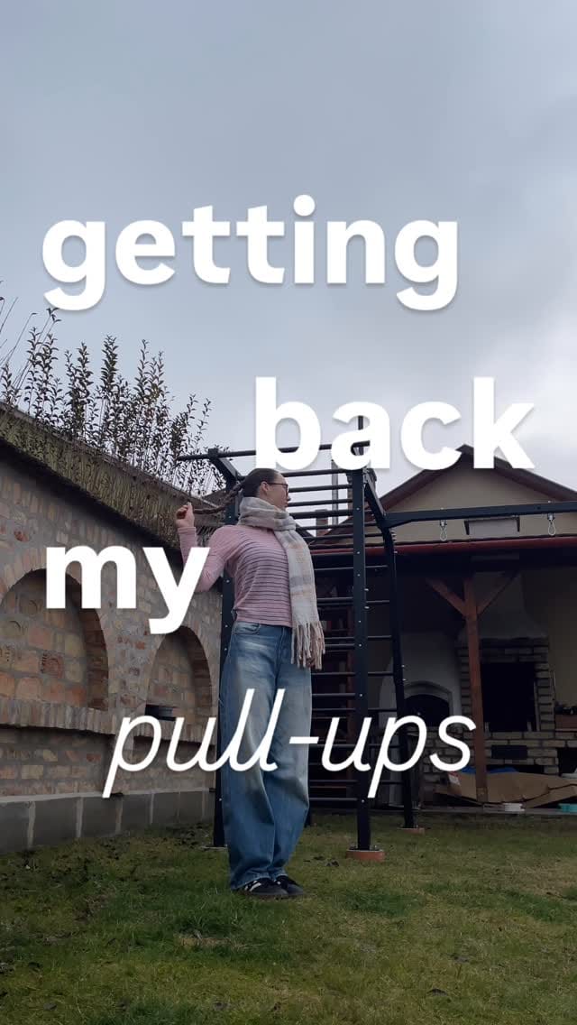 Post 9 by Eszter Szilágyvári on Instagram (video)