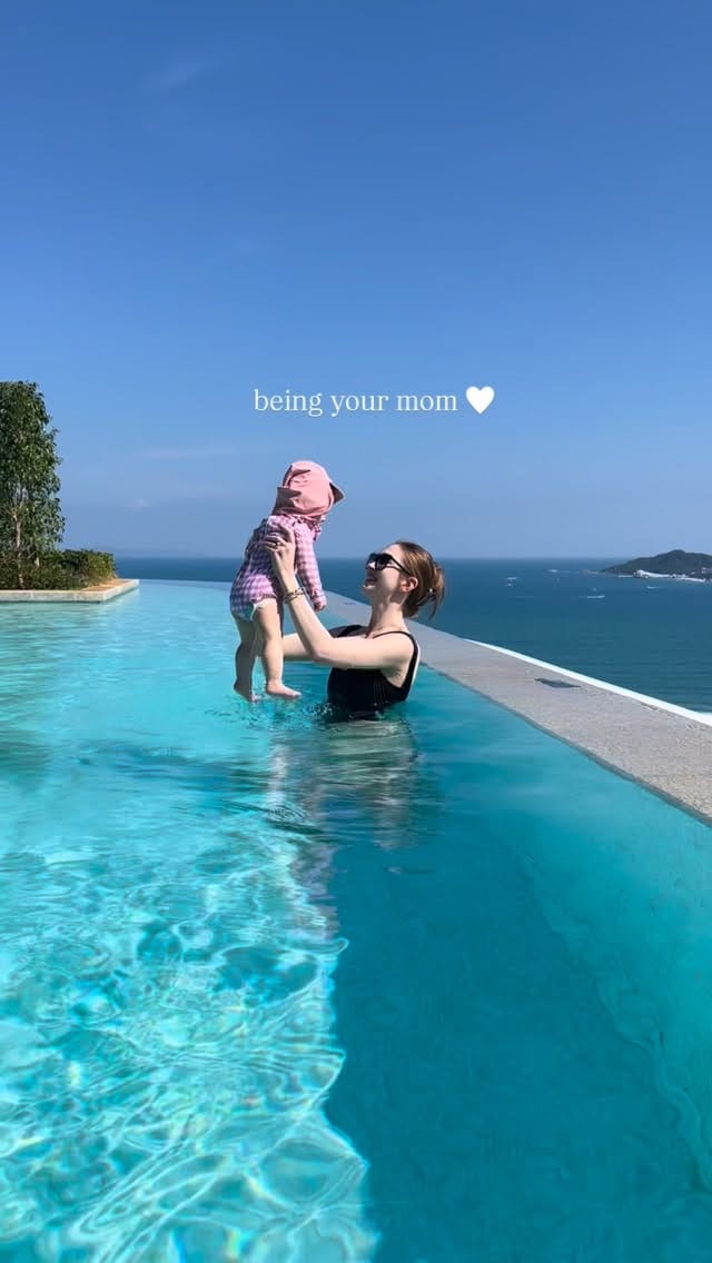 Post 6 by Mariia on Instagram (video)