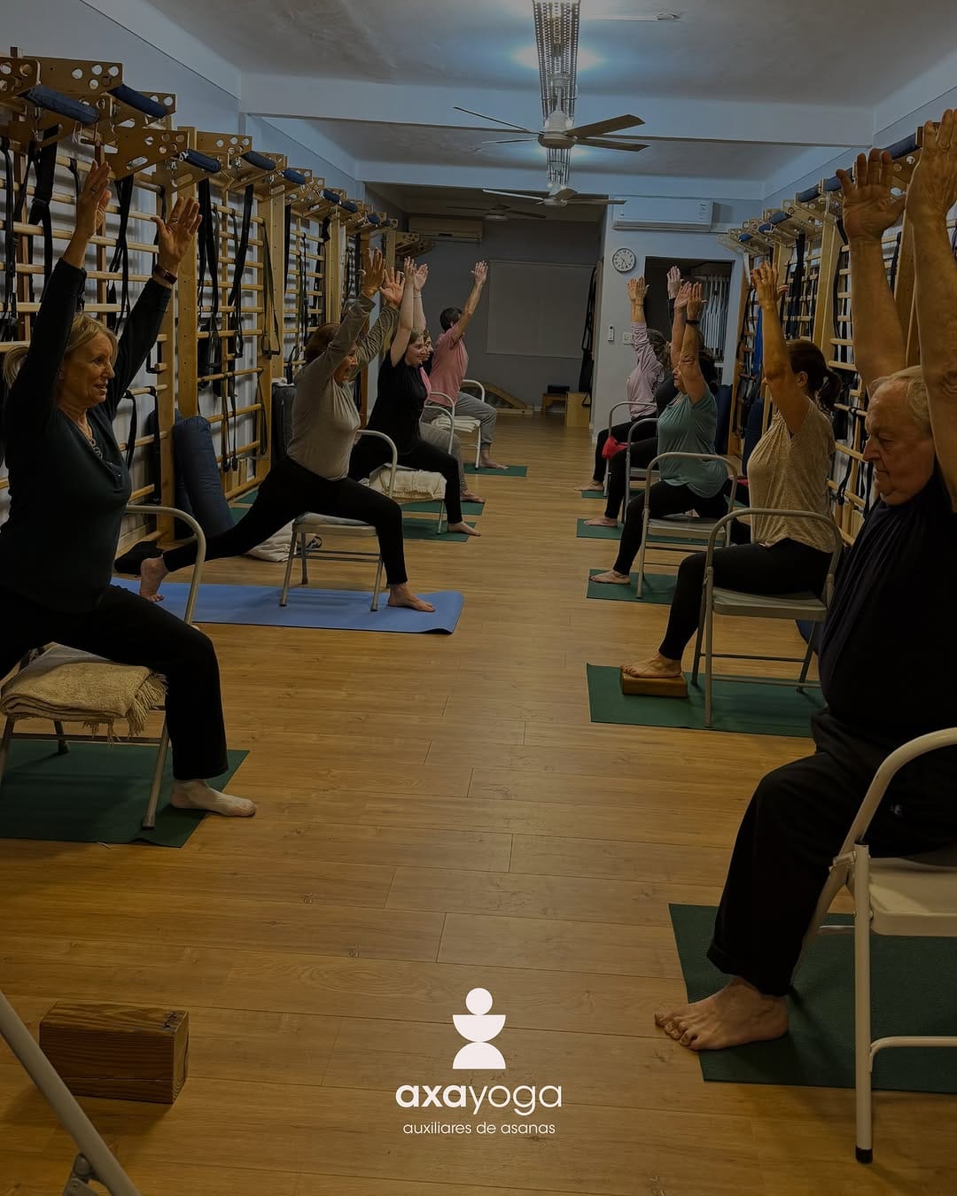 Post 5 by Axa Yoga on Instagram (carousel)