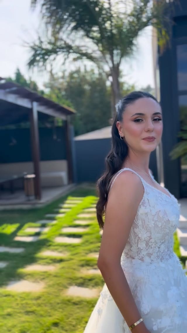 Post 2 by Elif  Turgut on Instagram (video)