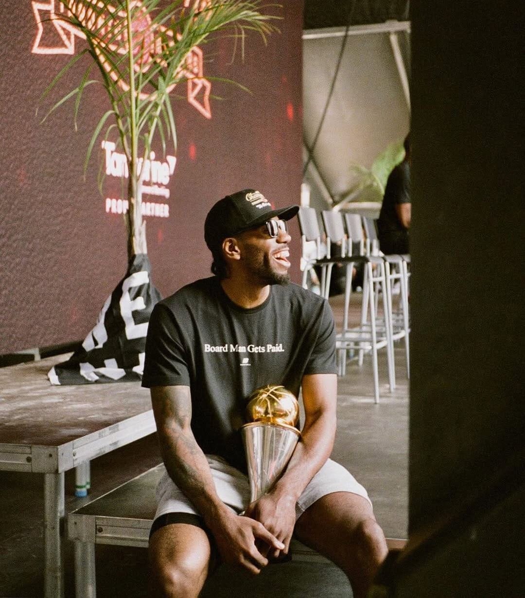 Post 10 by FY! Kawhi on Instagram (image)