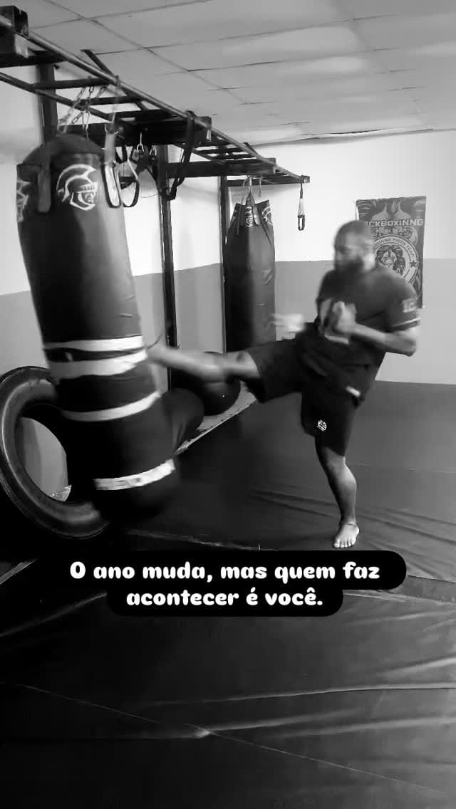Post 4 by Eli Garcia S. on Instagram (video)