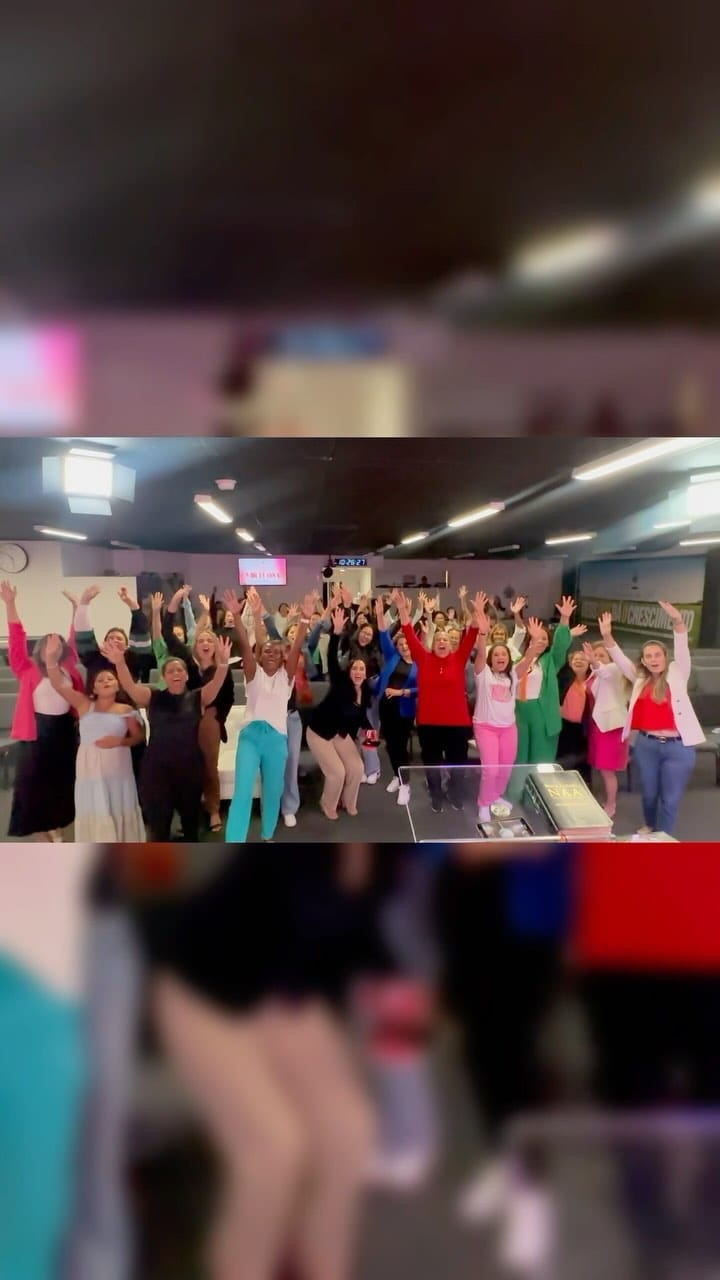 Post 10 by Jackeline Andrade on Instagram (video)