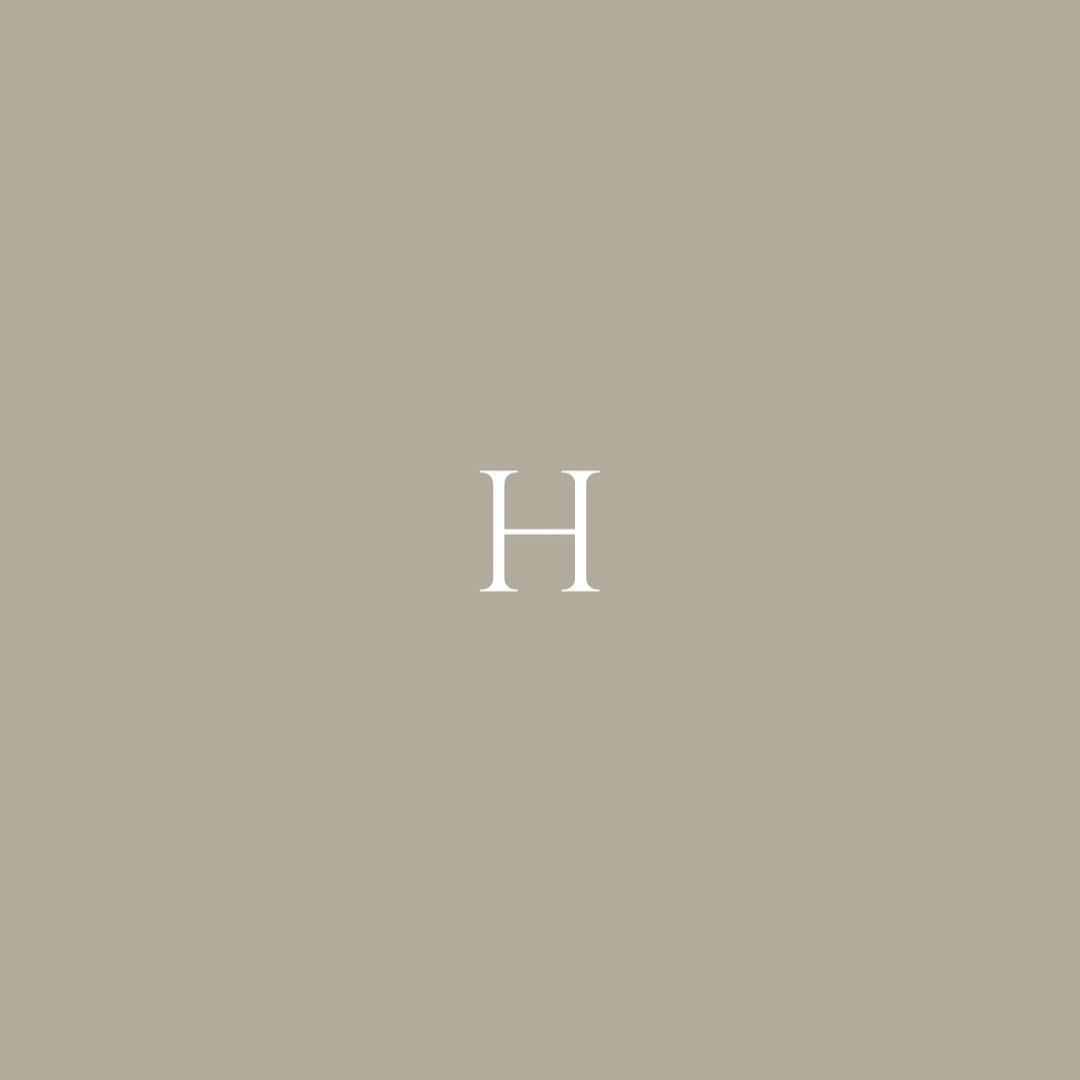 Post 3 by @hannier.mx on Instagram (image)