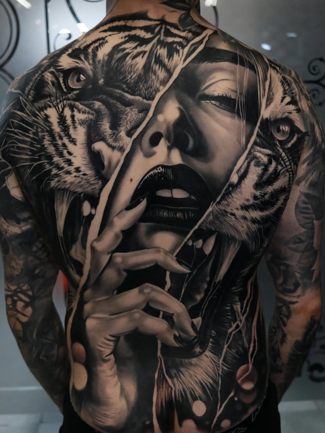 Post 7 by 𝔖𝔱𝔢𝔳𝔢 𝔘𝔭𝔱𝔬𝔫 on Instagram (image)