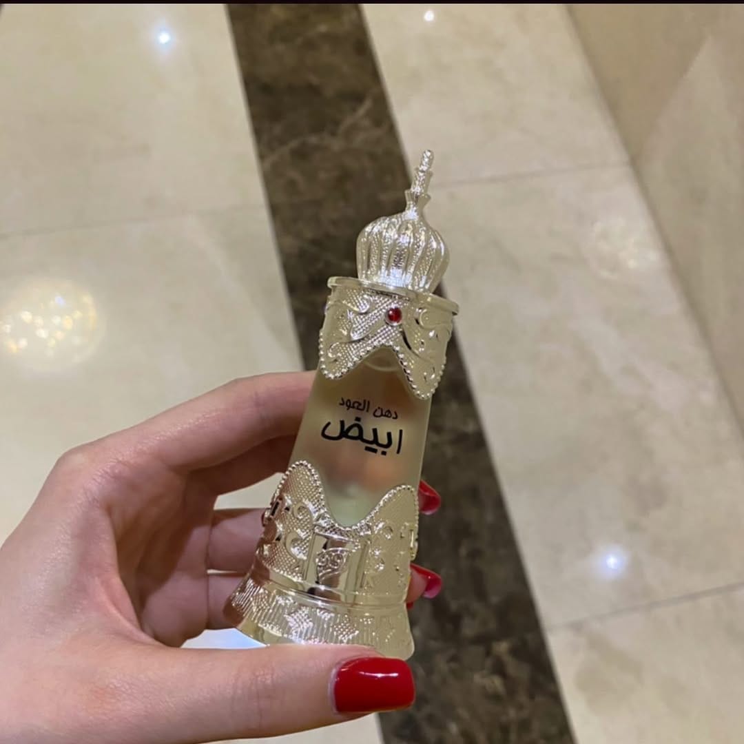 Post 4 by UAE Perfumes and dress🌟 on Instagram (image)