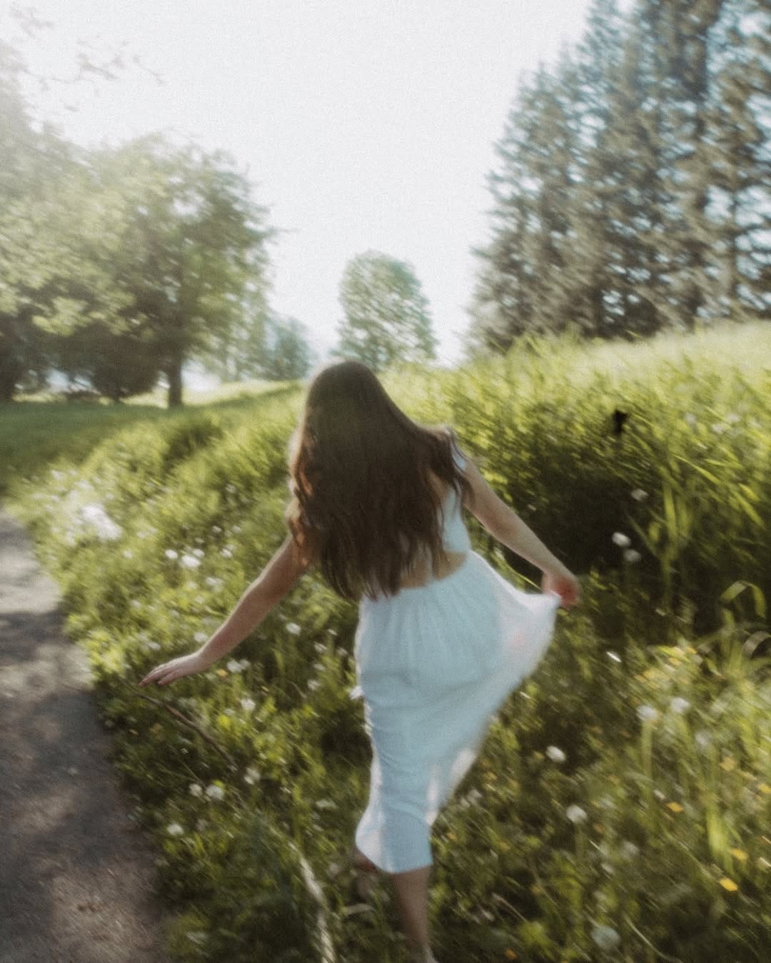 Post 4 by Jessica | Fraser Valley Photographer on Instagram (carousel)