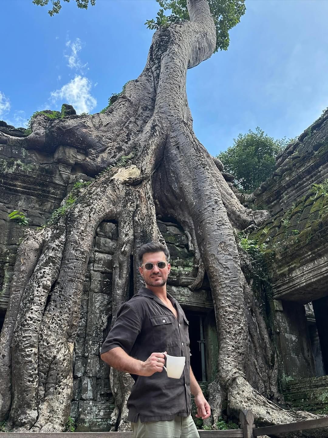 Post 2 by My French Cup Of Tea on Instagram (carousel)