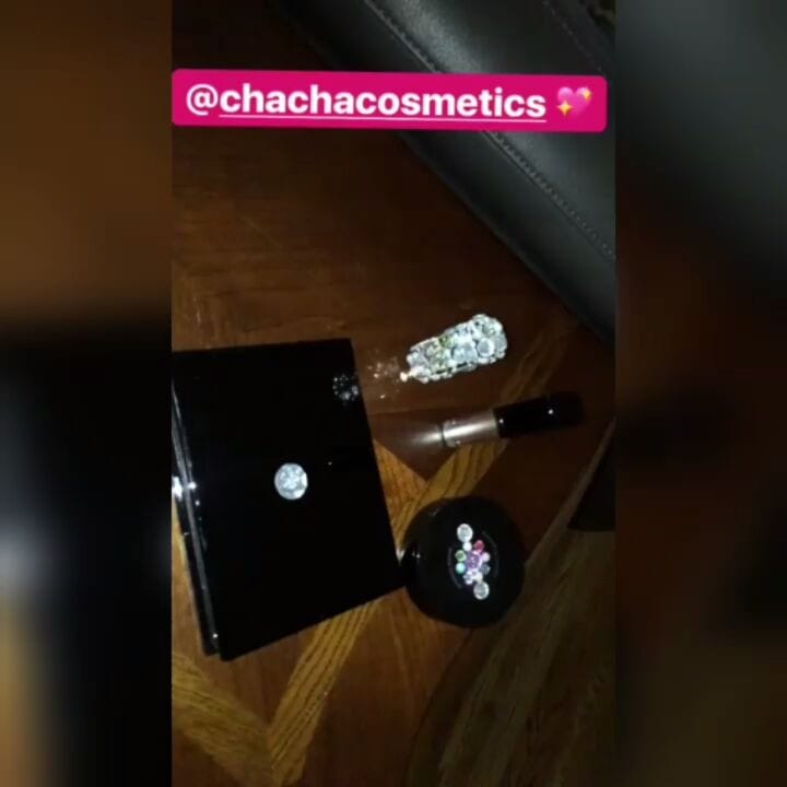 Post 7 by Chacha Cosmetics & Beauty Academy on Instagram (video)