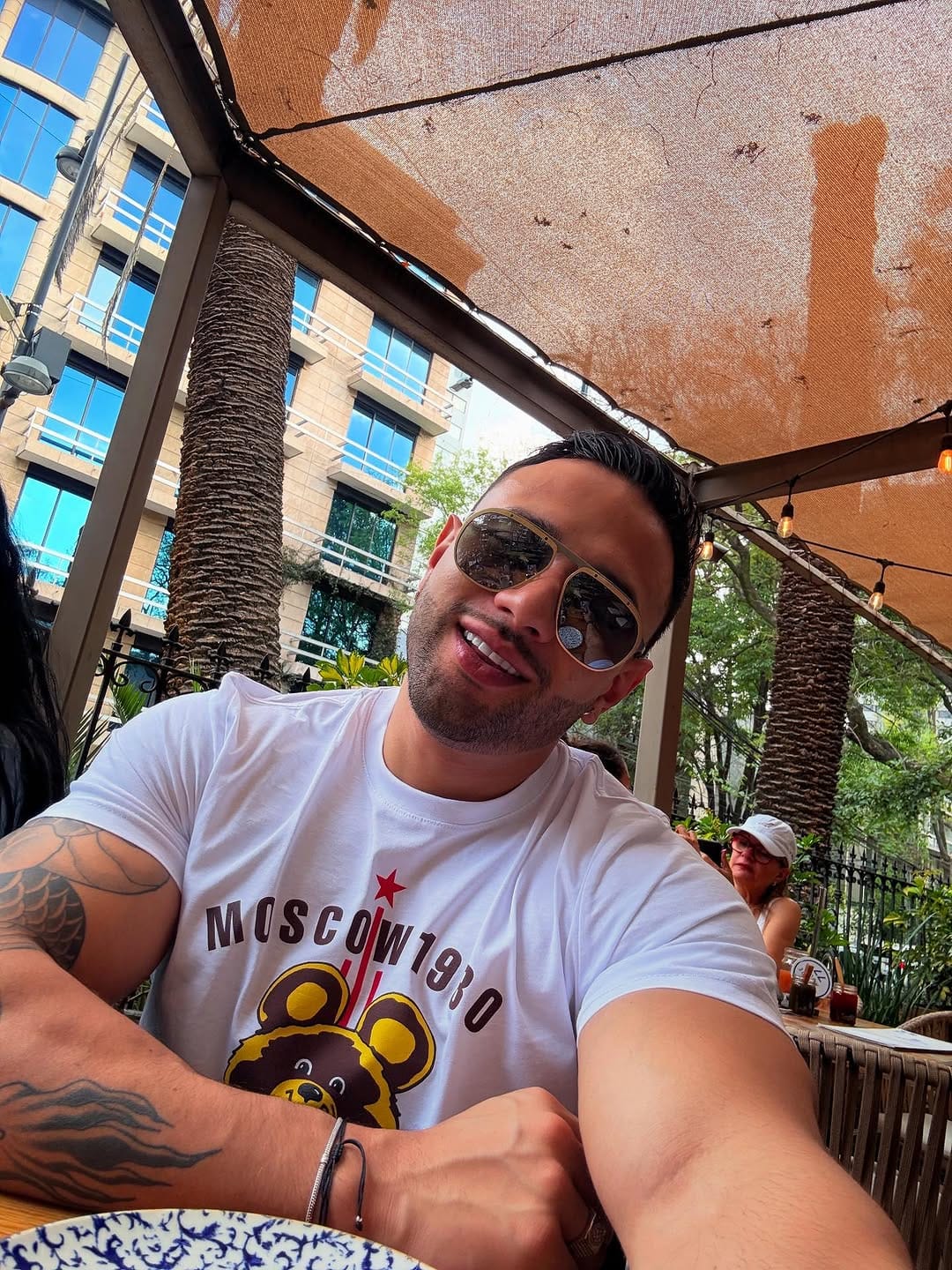Post 5 by Migue Angel on Instagram (carousel)