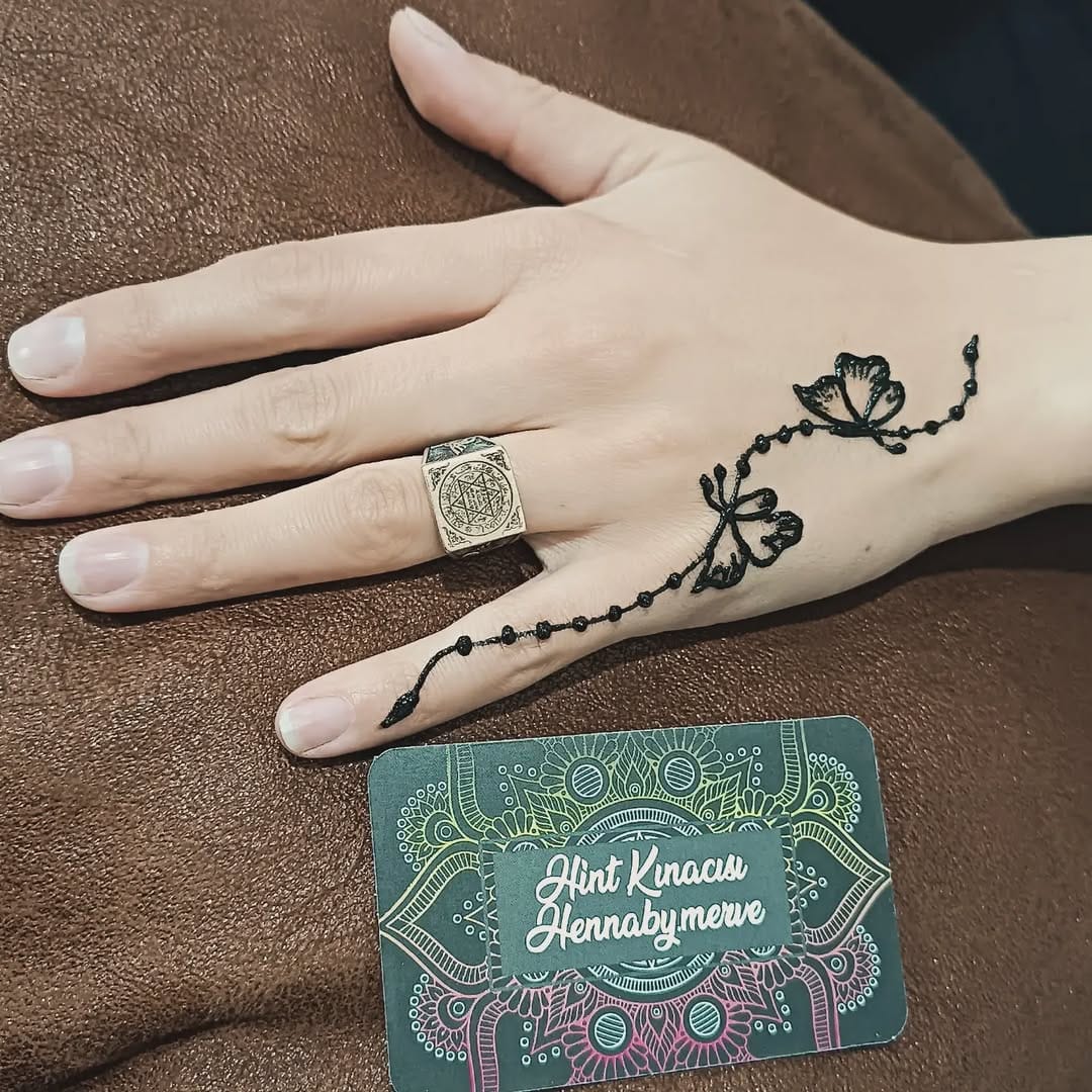 Post 4 by HİNTKINACISIMERVE👑 on Instagram (image)