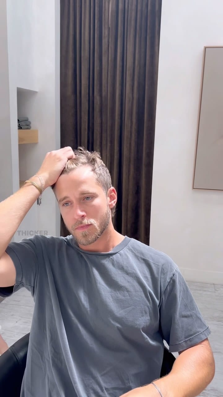 Post 9 by Aaron King on Instagram (video)