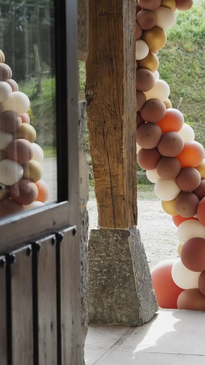 Post 4 by 𝕁𝕒𝕟𝕚𝕣𝕖 ℝ𝕠𝕕𝕣𝕚𝕘𝕦𝕖𝕫 on Instagram (video)
