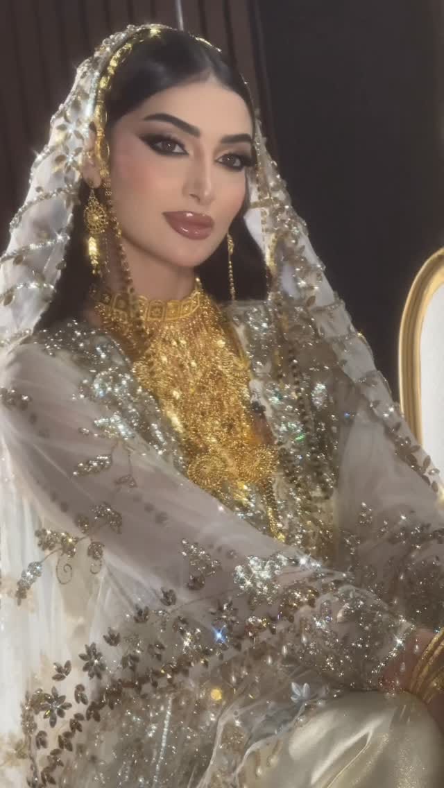 Post 4 by asmaa saeed alzainii .. أسماء سعيد الزيني on Instagram (video)