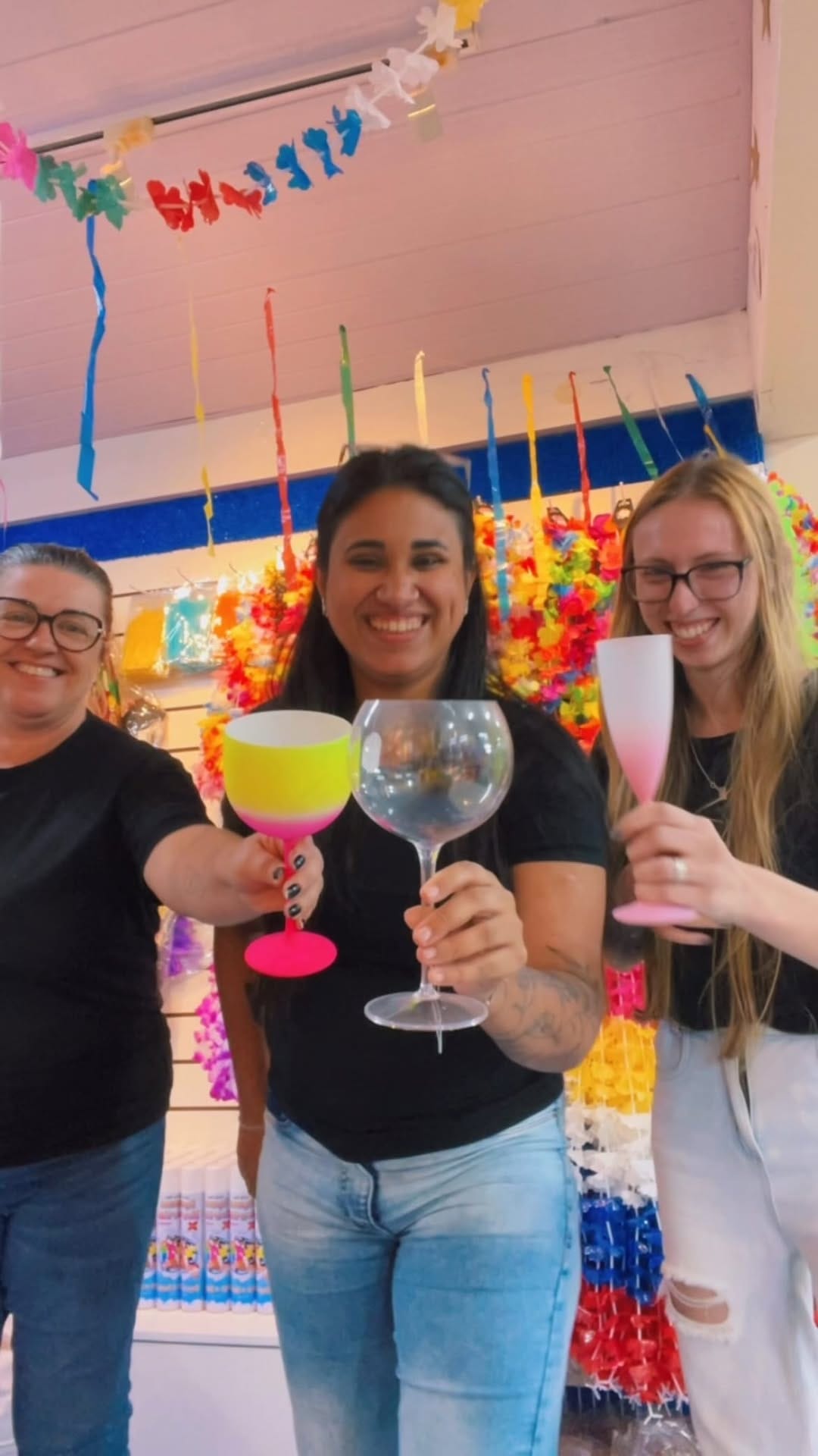 Post 5 by 🎊ATIVA FESTAS 🎉 on Instagram (video)