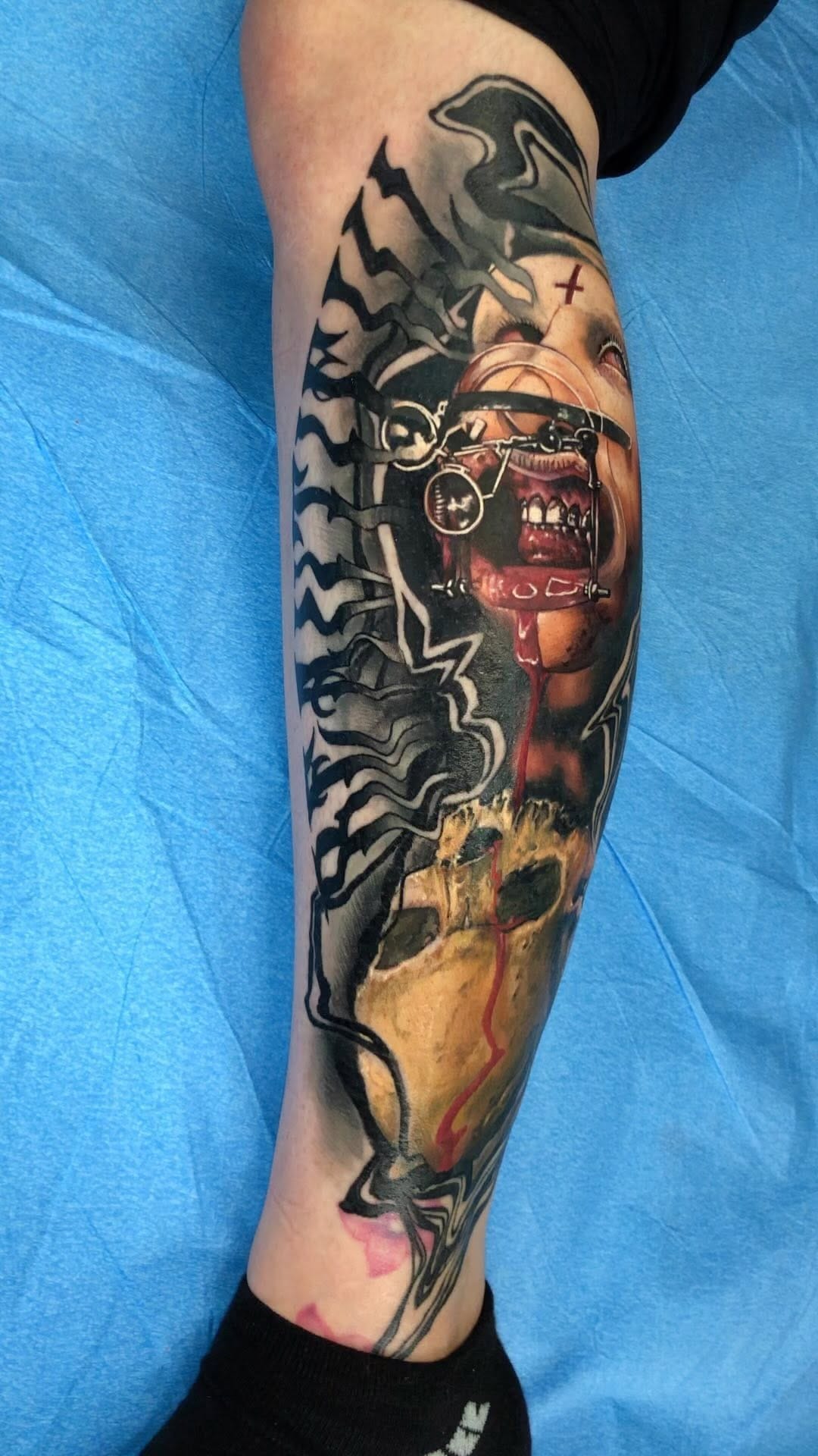 Post 9 by Jose Gonzalez Tattoo on Instagram (video)