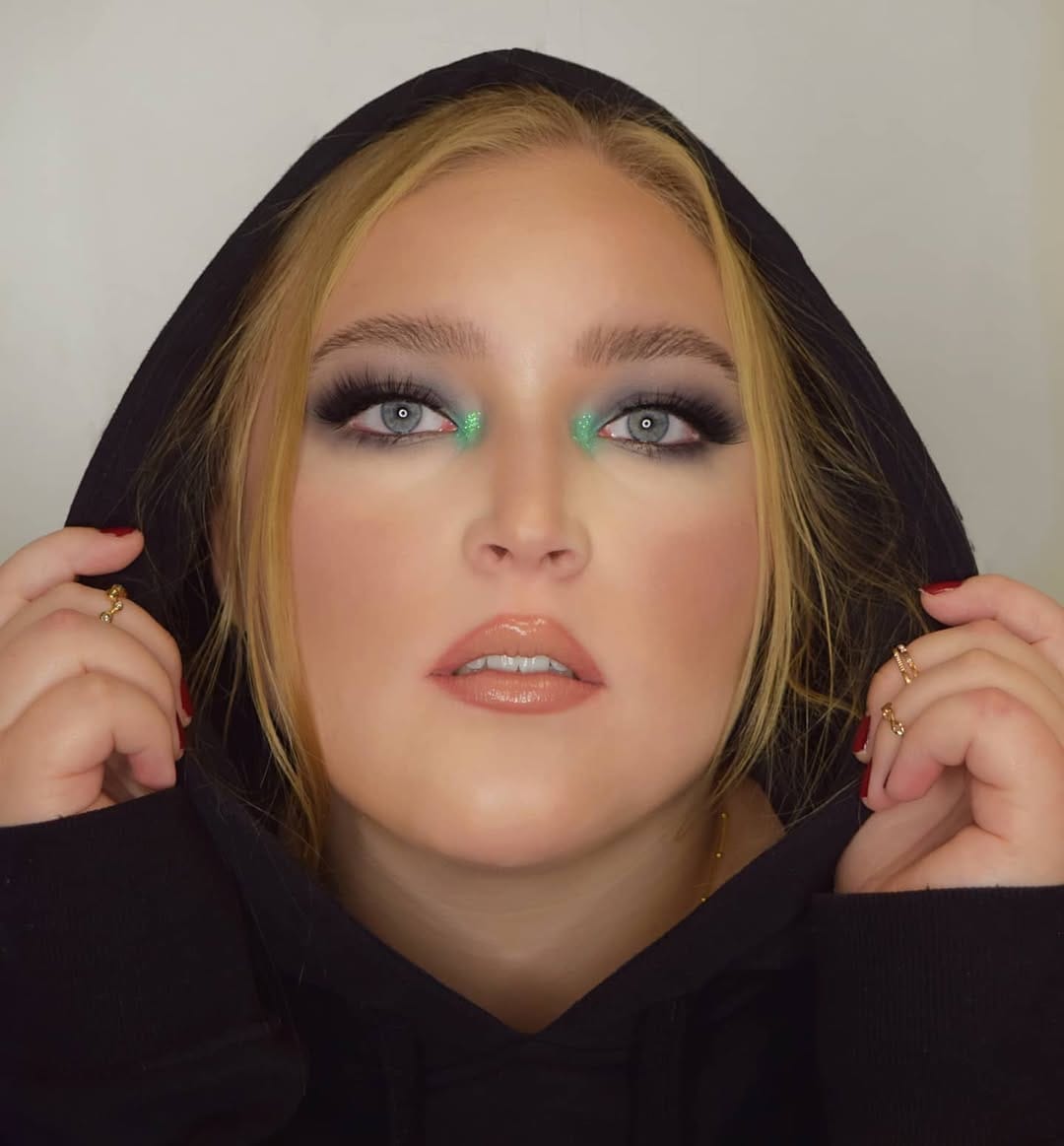 Post 8 by 𝓝𝓸𝓾𝓻 ♡ on Instagram (image)