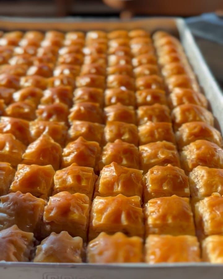 Post 4 by Gaziantepli Gülşenoglu Baklava on Instagram (carousel)