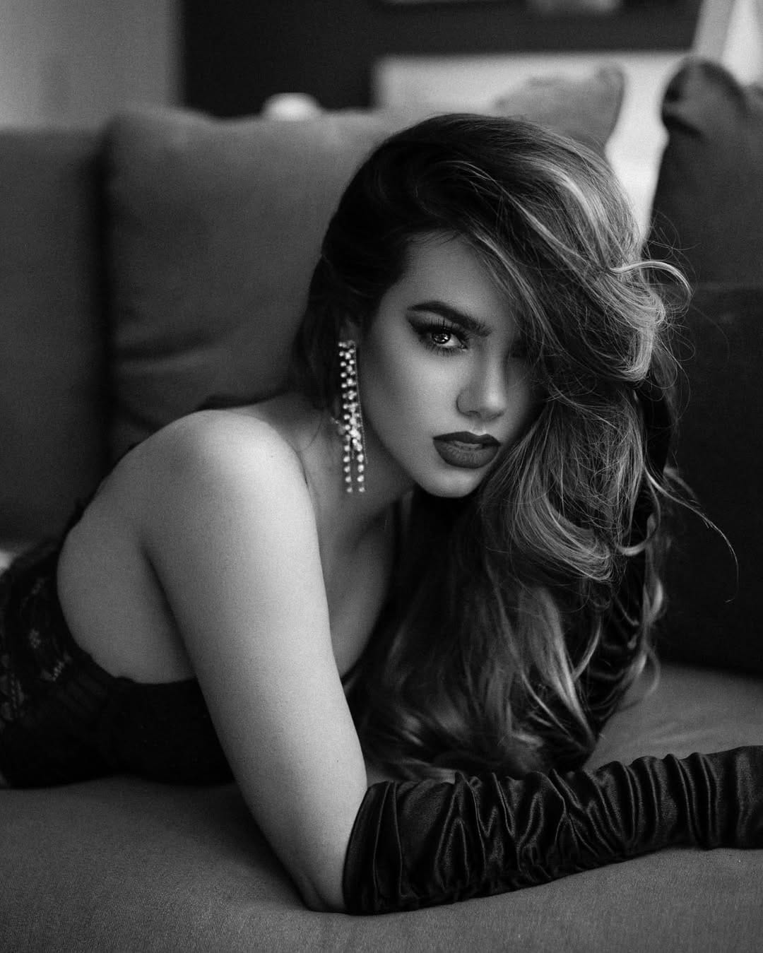 Post 10 by SHIANN SIENNA COLLINS on Instagram (carousel)