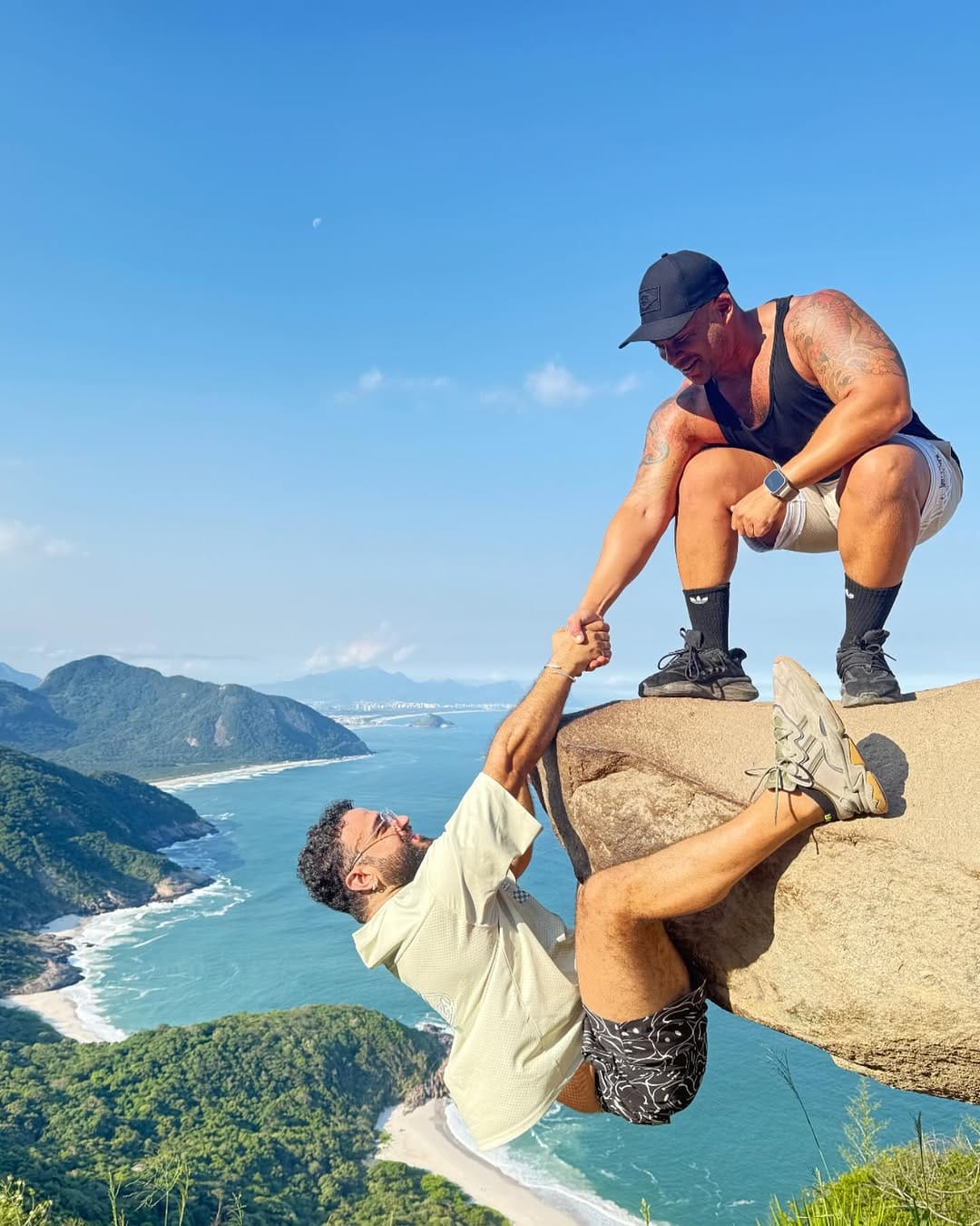 Post 6 by Nigel Wayne on Instagram (image)