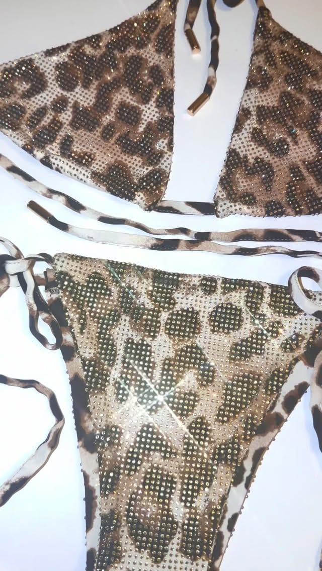 Post 1 by DonnaDi | bikinis & swimwear on Instagram (video)
