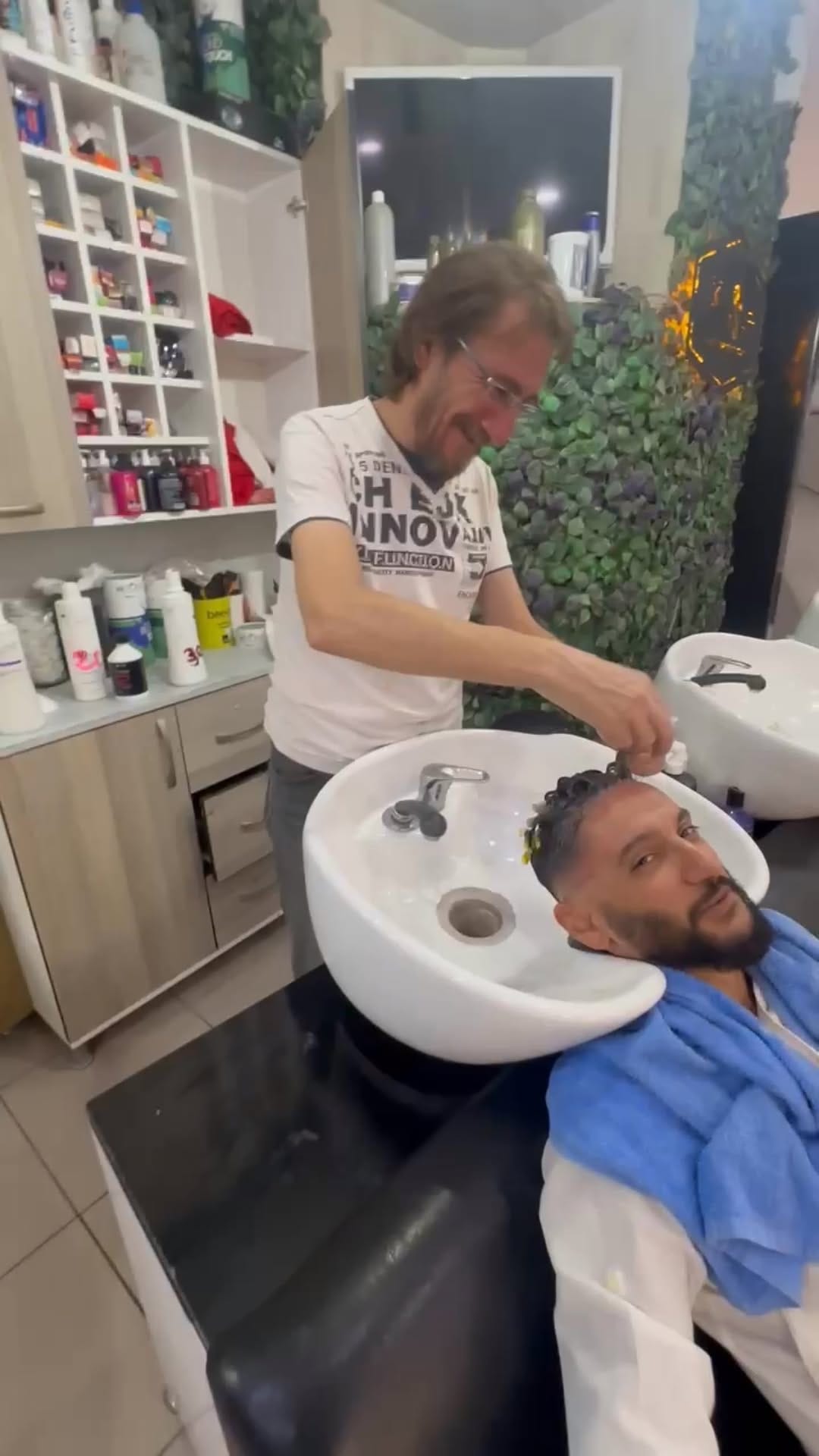 Post 5 by Erkek Kuafor Ankara on Instagram (video)