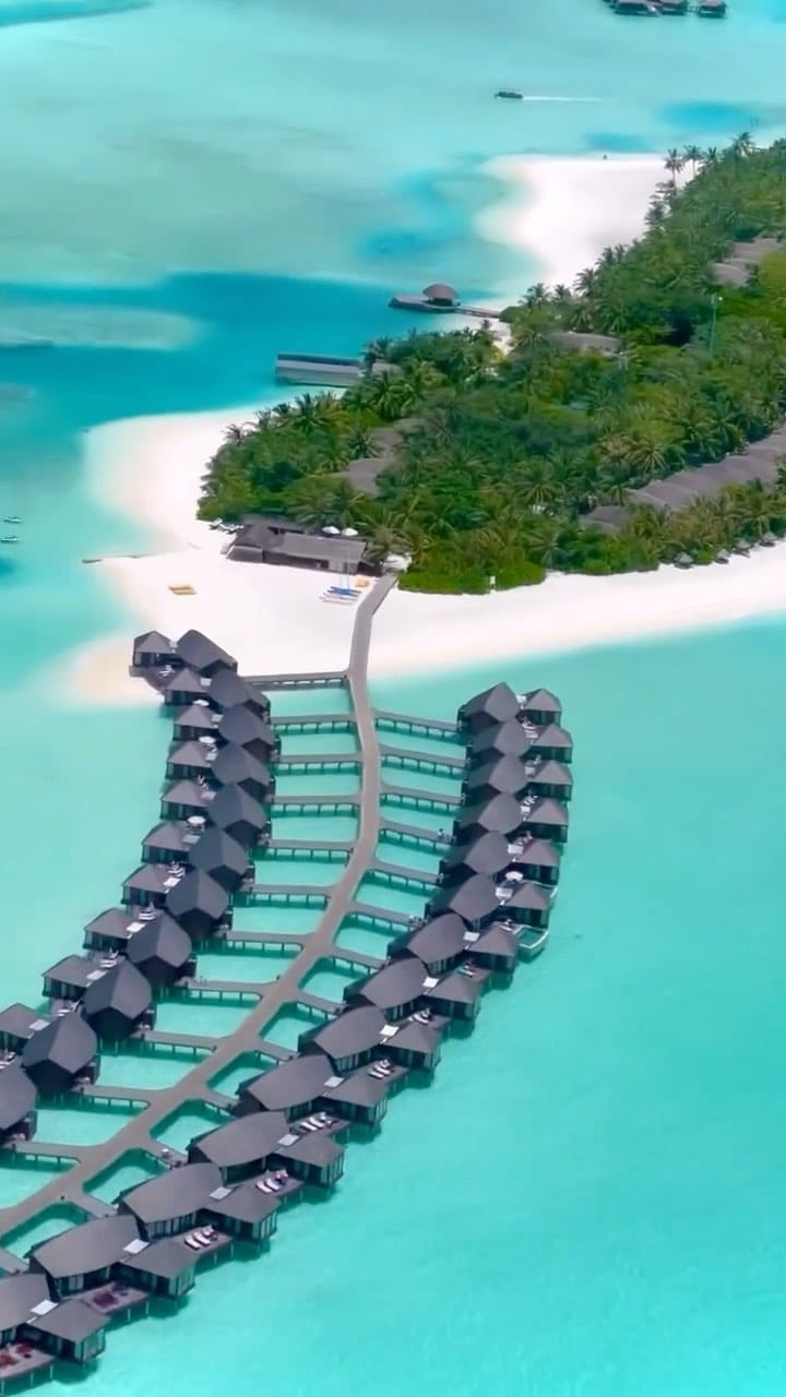 Post 6 by VELIVE TRAVEL on Instagram (video)