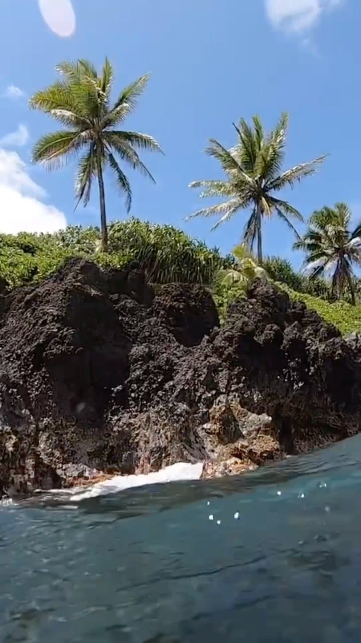 Post 2 by VELIVE TRAVEL on Instagram (video)
