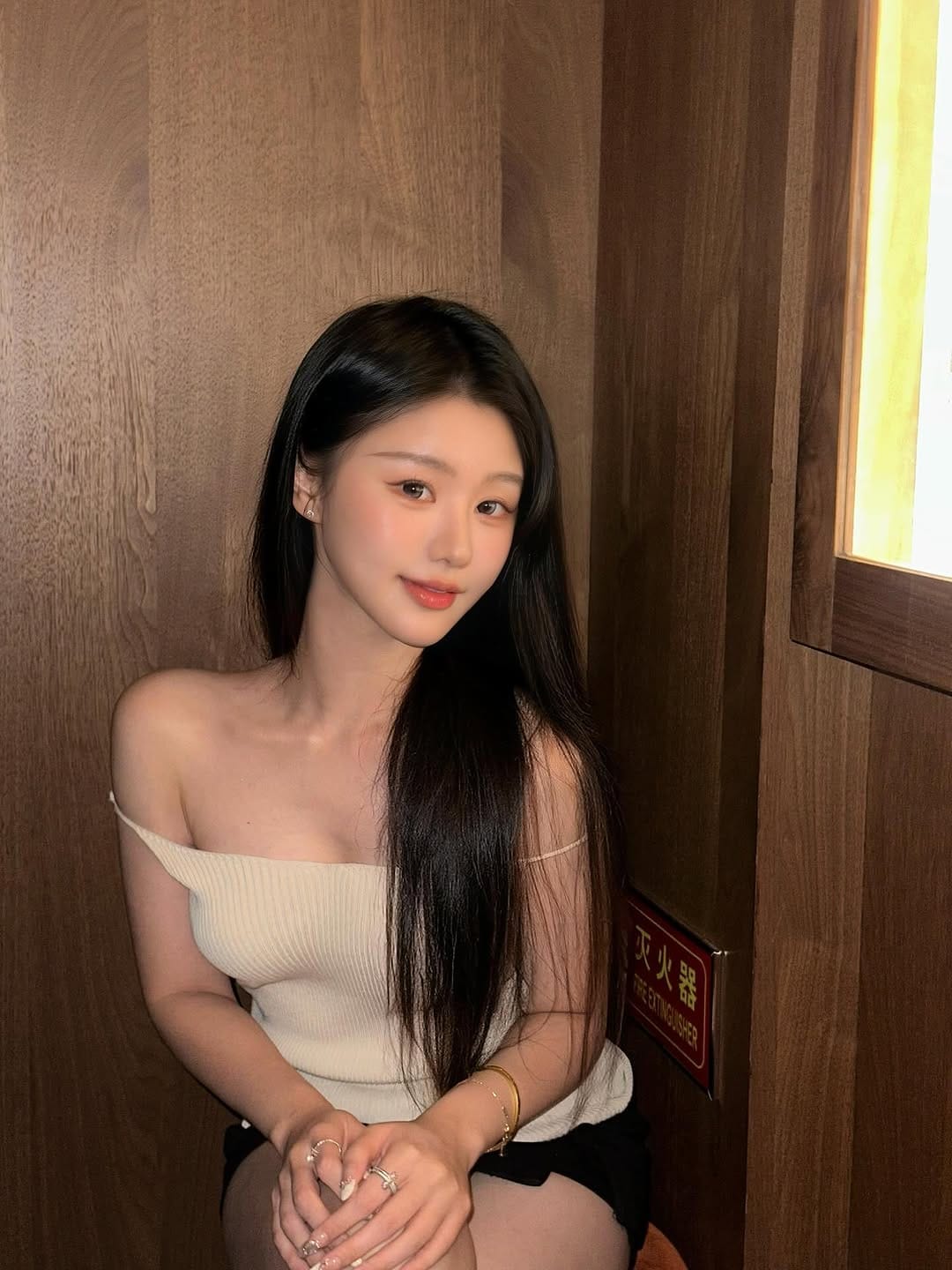 Post 5 by KAT CHOW💋 on Instagram (carousel)