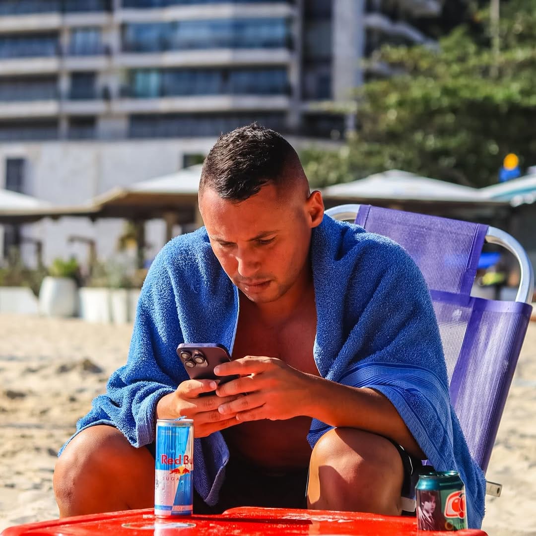 Post 1 by Pedro Marcos on Instagram (carousel)