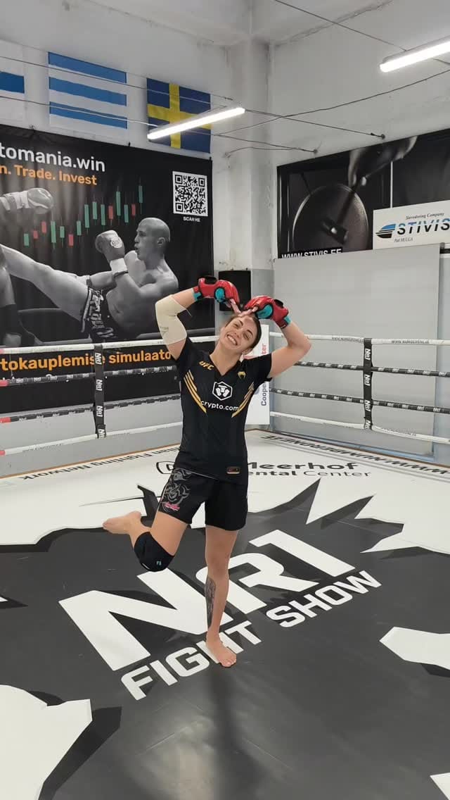 Post 5 by Aysel Agajeva 💫 on Instagram (video)