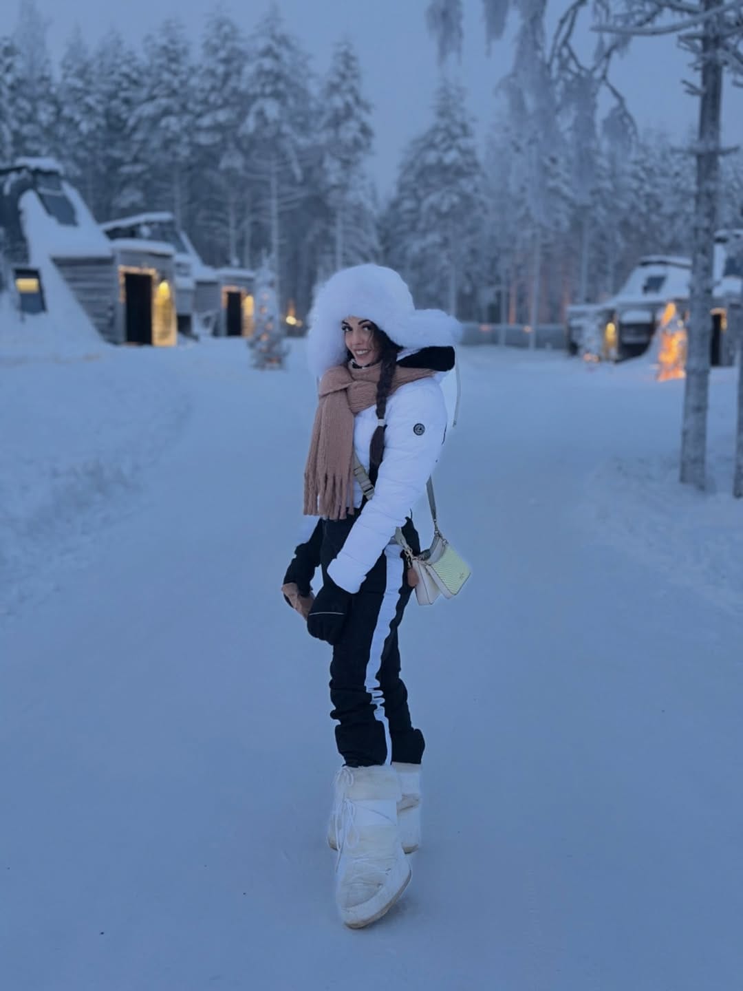 Post 4 by Aysel Agajeva 💫 on Instagram (image)