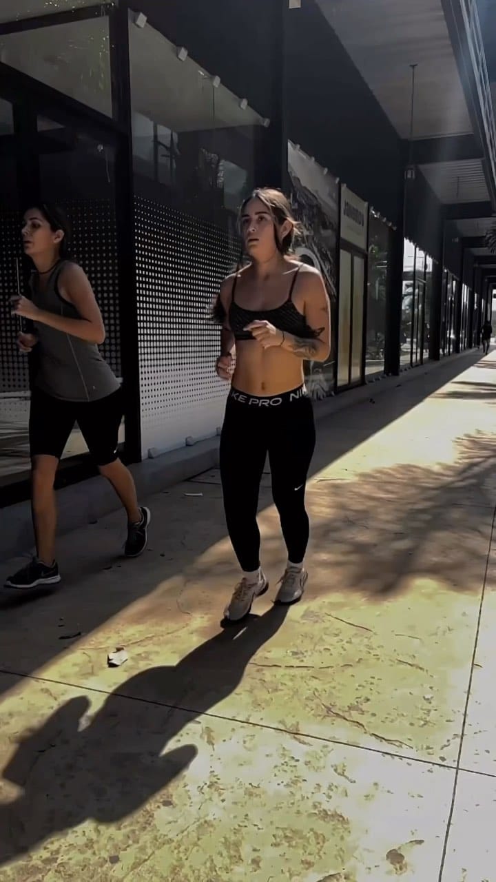Post 7 by Gabs on Instagram (video)