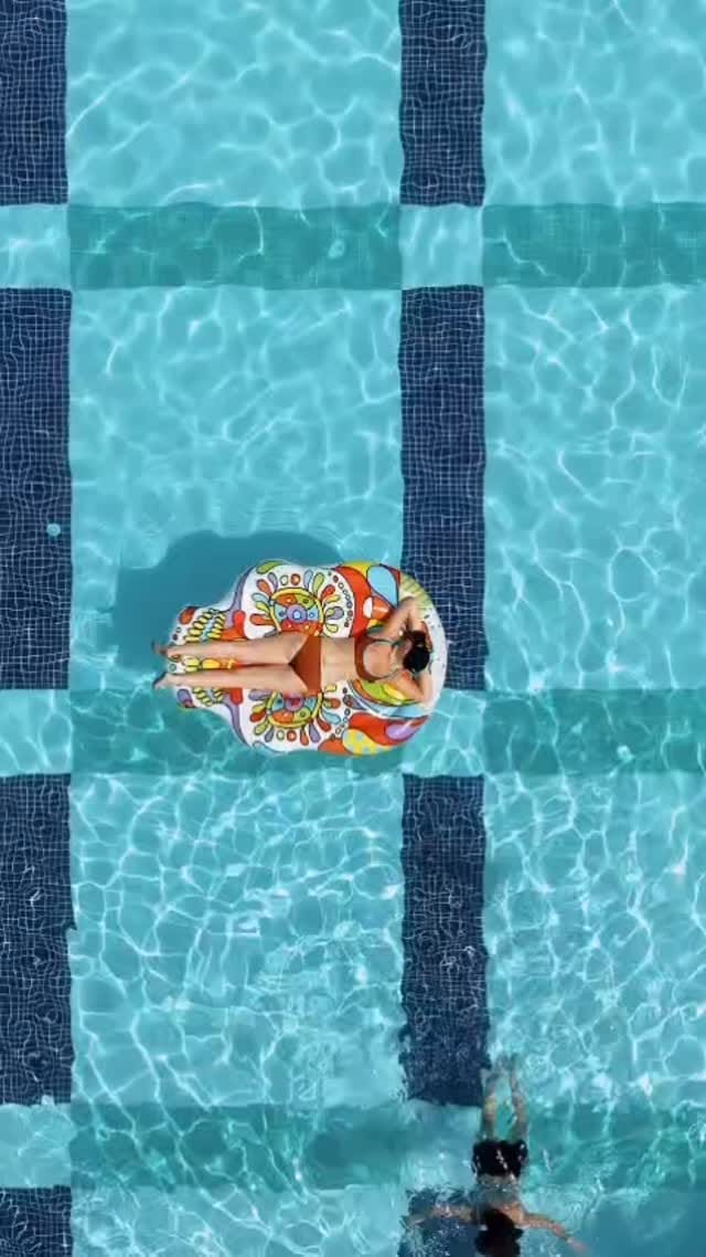 Post 4 by Comfort Travel on Instagram (video)