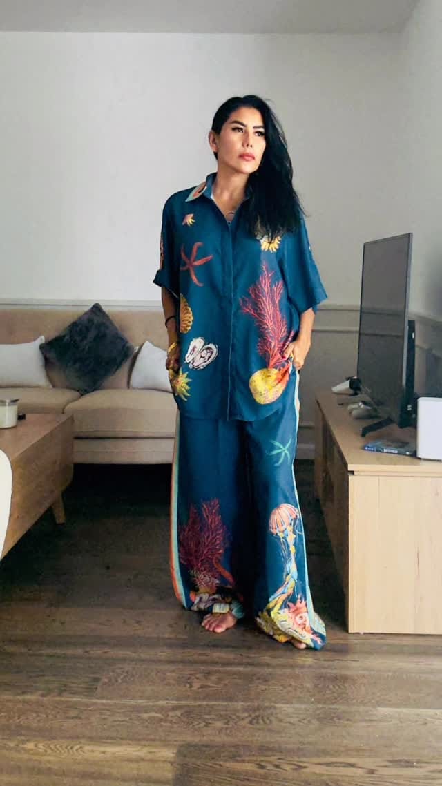 Post 10 by LeKaftans + Plus Size on Instagram (video)