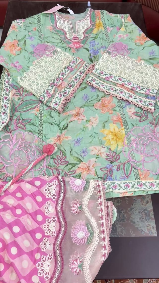 Post 7 by Flora Boutique on Instagram (video)