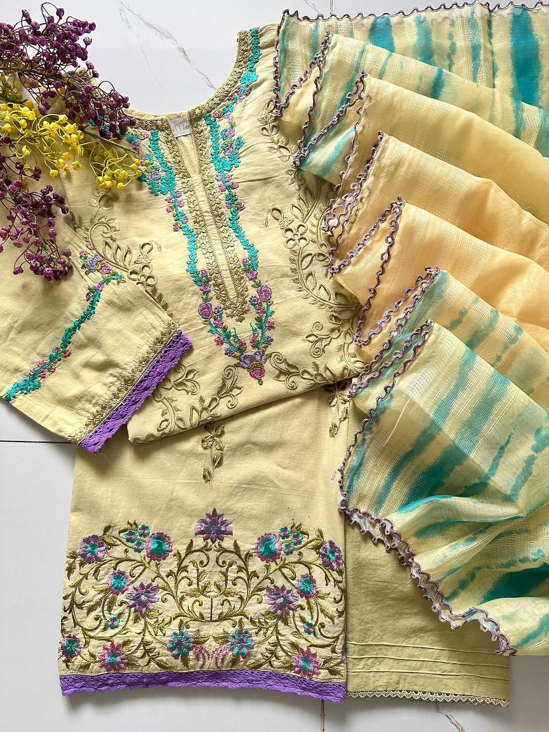 Post 4 by Flora Boutique on Instagram (carousel)