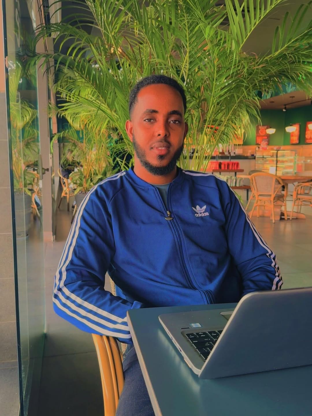 Post 2 by Yassein Mohamed on Instagram (image)