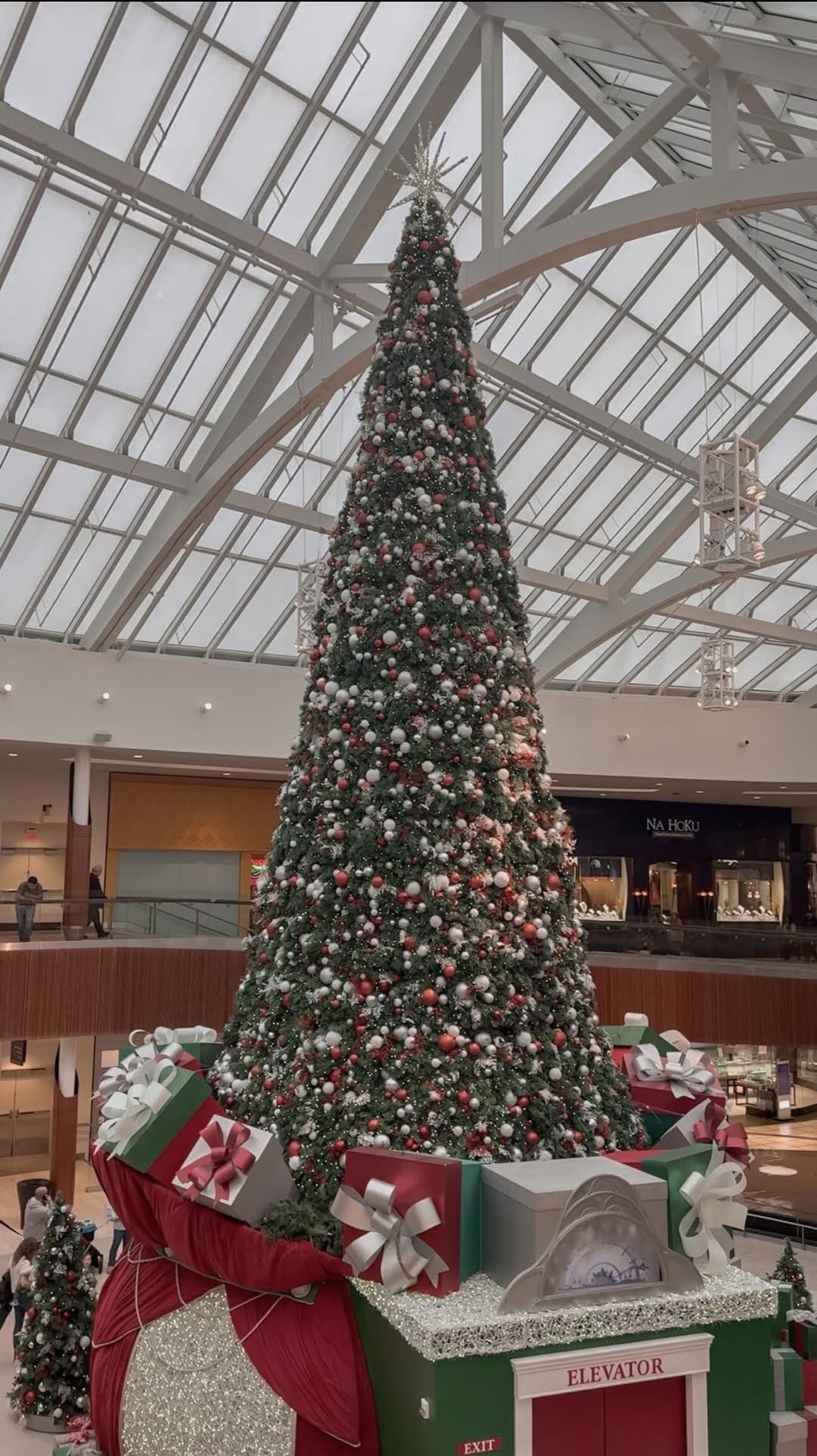 Post 3 by Adrienne Jennings on Instagram (video)