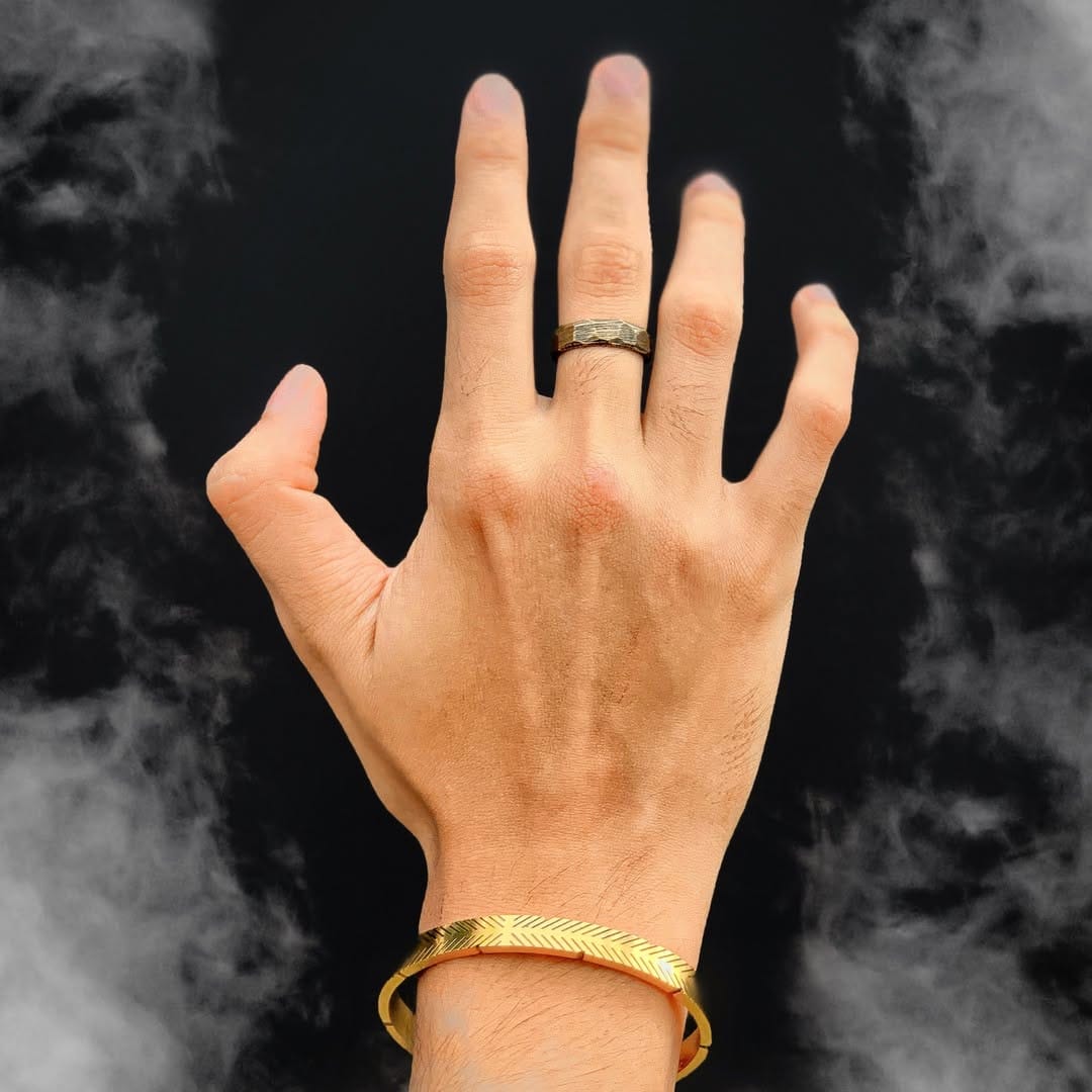 Post 2 by Capermont Accesorios on Instagram (image)