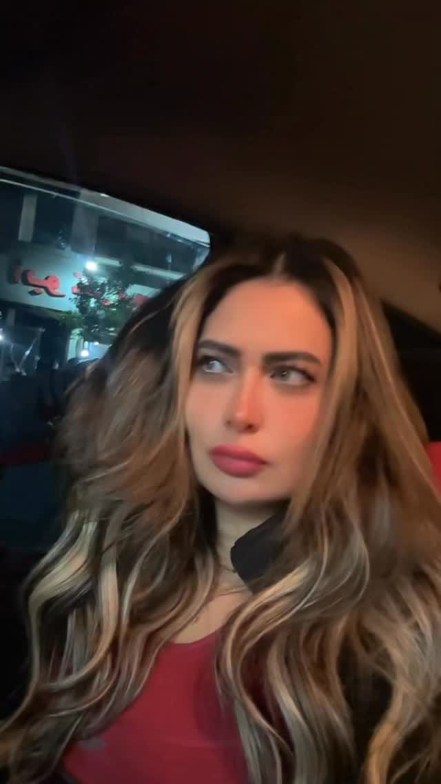 Post 2 by Jojo Yehia on Instagram (video)