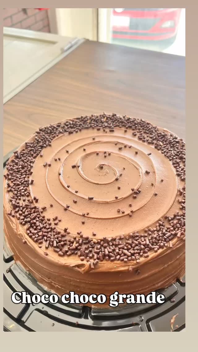 Post 3 by Corazon De Chocolate on Instagram (video)