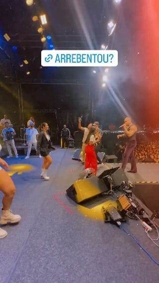 Post 8 by Roberta Cabral on Instagram (video)