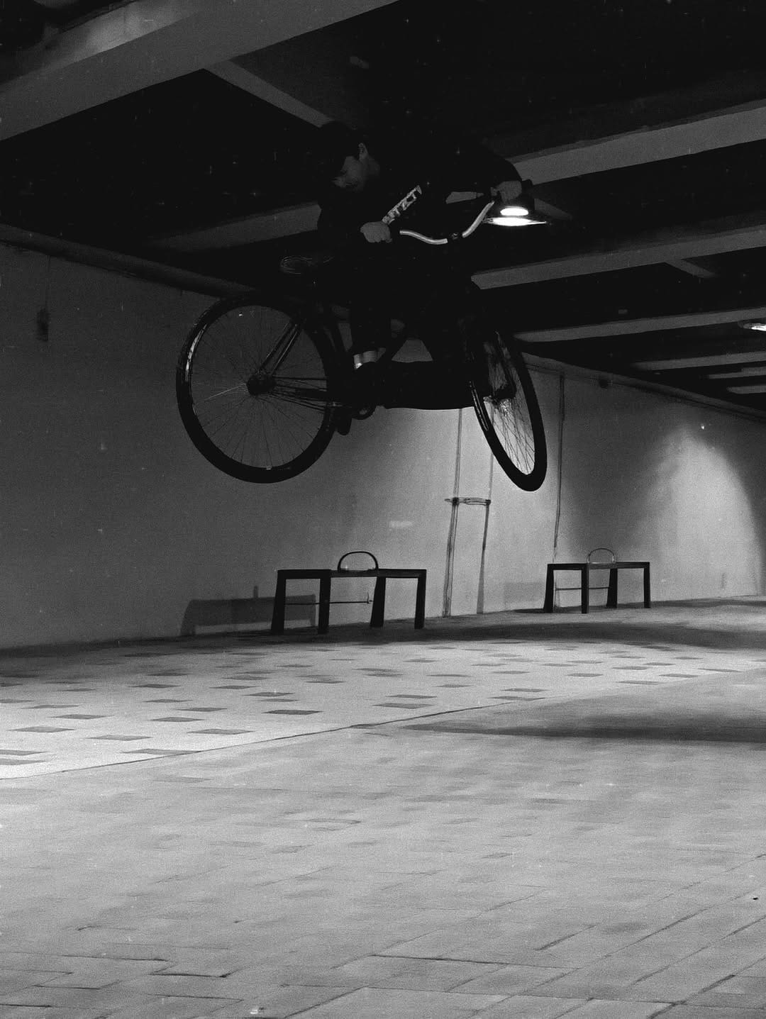 Post 1 by 임효석 / Lim Hyosuk on Instagram (carousel)