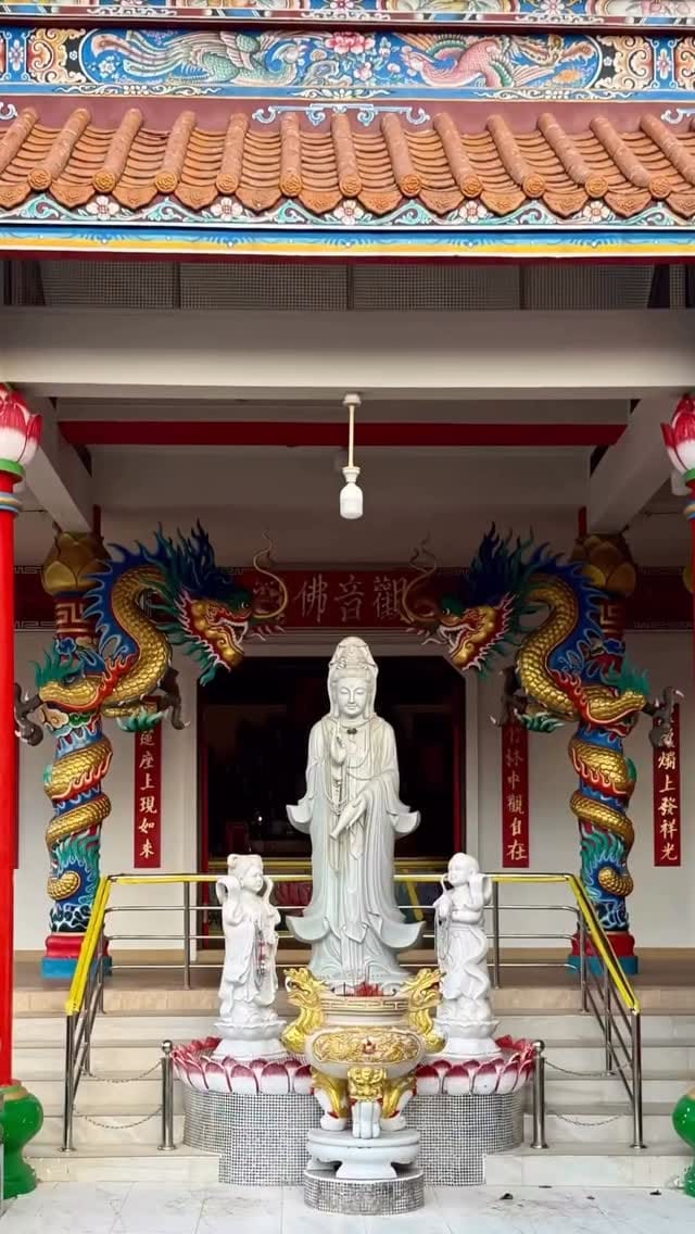 Post 1 by Ka Ro on Instagram (video)