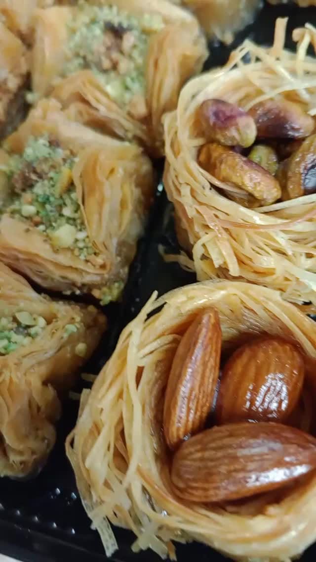 Post 8 by karem Zeitun Bodegon on Instagram (video)