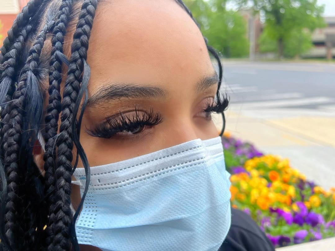 Post 1 by MALIBU’S LASH BAR on Instagram (carousel)