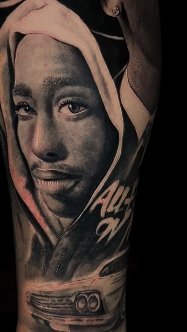 Post 9 by BARBER&TATTOO on Instagram (video)