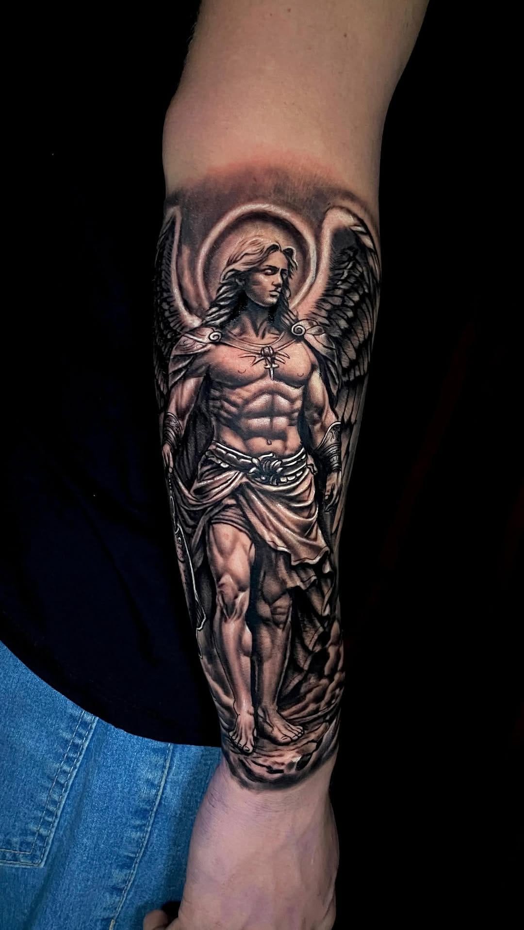 Post 2 by BARBER&TATTOO on Instagram (video)