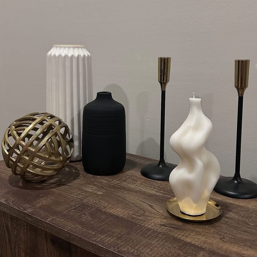 Post 7 by Kinki Candles ® on Instagram (image)
